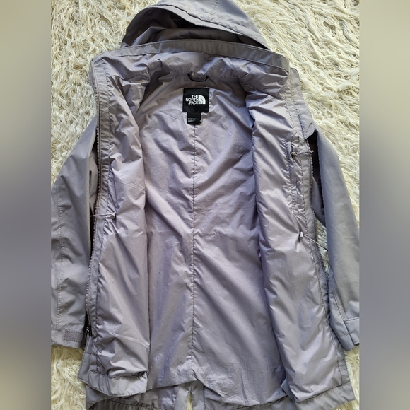 The North Face Women’s Rain Parka Size SP - Picture 9 of 16